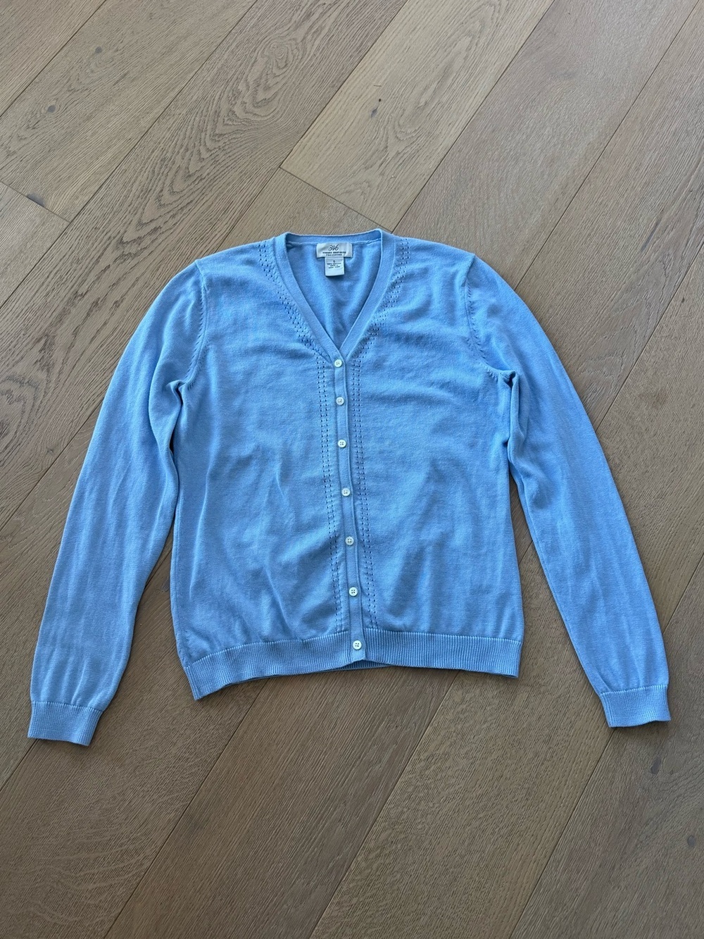 Brooks Brother’s Light Blue V-Neck Button Cardigan Size Small